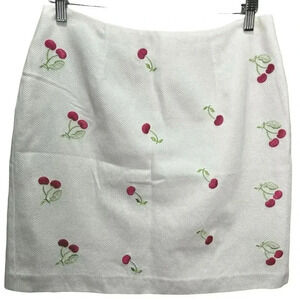 J.G. Hook Cherry Mini Skirt‎ Size Small